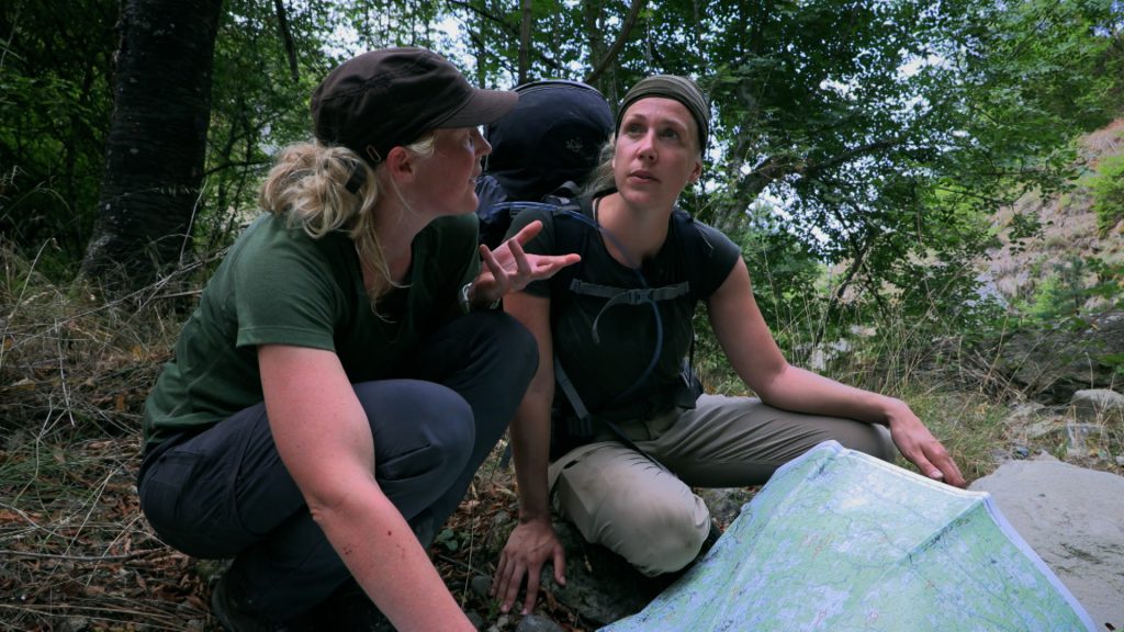 Hunted in to the wild_Ik Wil Hiken_Marianne en Eveline